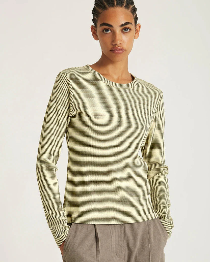 SWEAT HOODIE HEAVYWEIGHT BASIQU